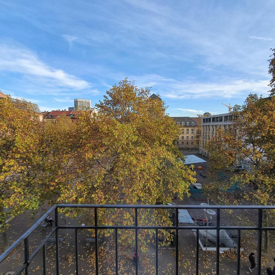 Sonniges Zimmer Mit Balkon Im Herzen Mannheims Екстериор снимка